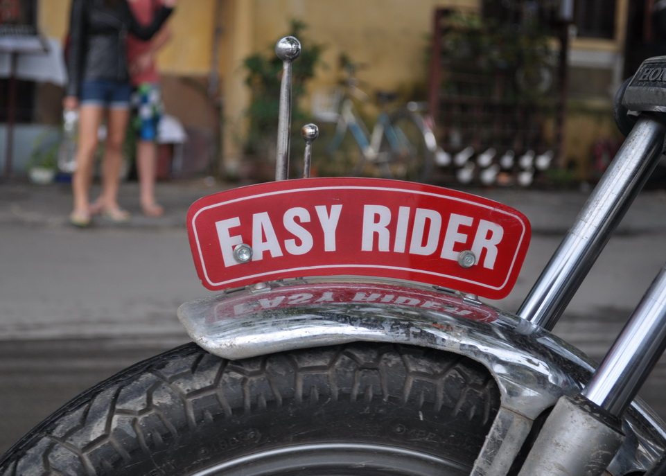 Easy Riders - motocyklowi przewodnicy po Wietnamie
